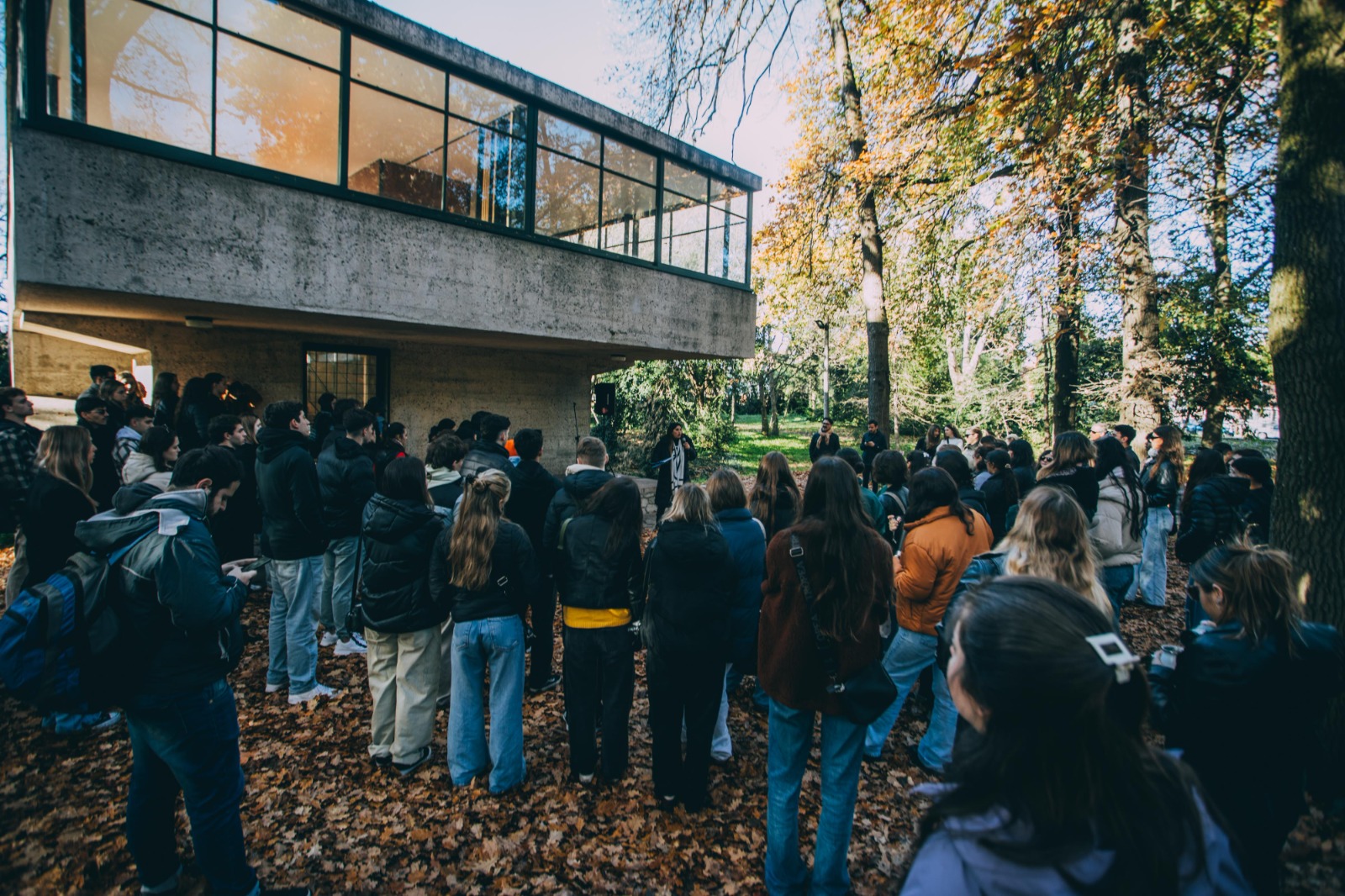 Continúan las visitas guiadas y actividades en la Casa sobre el Arroyo  