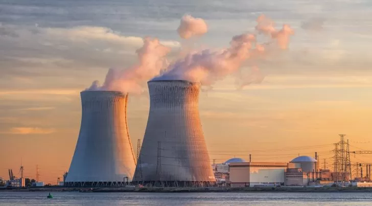 China e Irán cierran un pacto nuclear