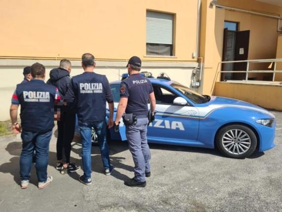Italia: violada por los hijos de los clanes de la ‘Ndrangheta, su familia la azota para que retire la denuncia
