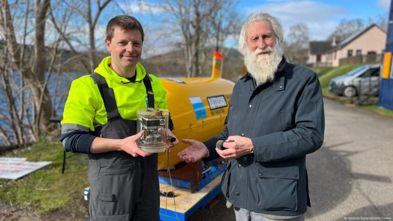 Cámara de 1970 en el lago Ness, que buscaba al mítico monstruo Nessie, fue recuperada intacta