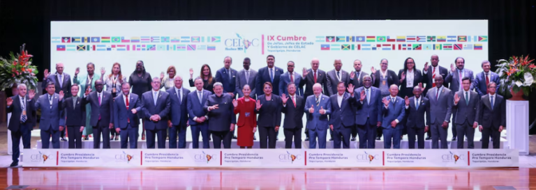 Cumbre de la CELAC: Lula propone que la región comercie en monedas locales