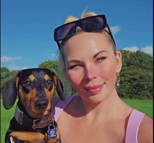 Reino Unido: mujer se suicidó y sus perros salchicha devoraron su cuerpo