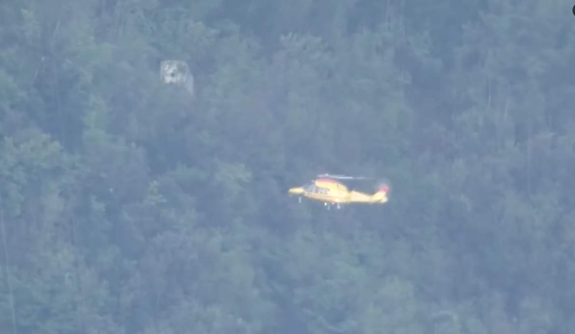 Italia: se desprendió un teleférico en Nápoles y hay al menos cuatro turistas muertos