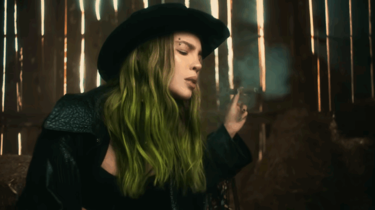 Belinda se adentró en la música folklórica mexicana y alcanzó un éxito sin precedentes