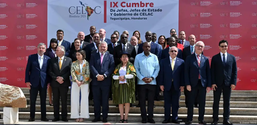Comenzó la Cumbre de la Celac en Honduras con 11 presidentes presentes