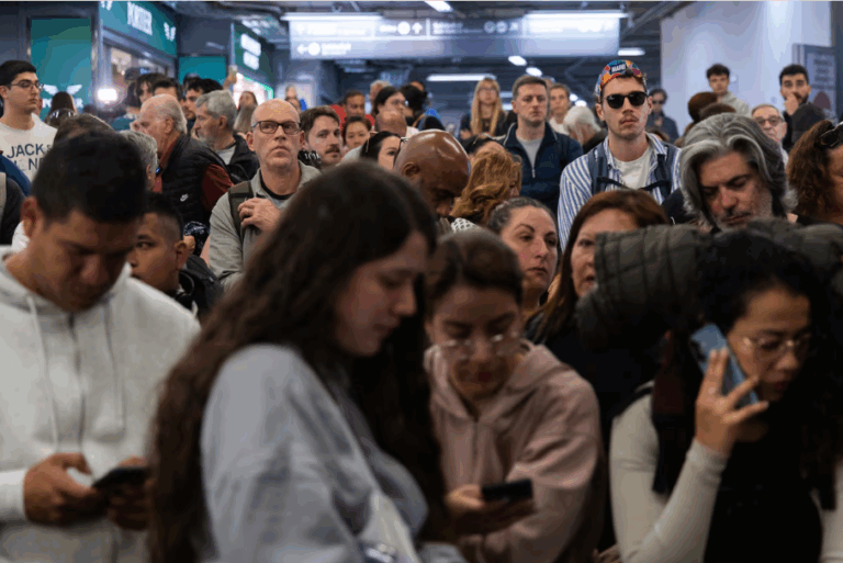 España: Sánchez pide a las eléctricas que colaboren en las investigaciones sobre las causas del apagón