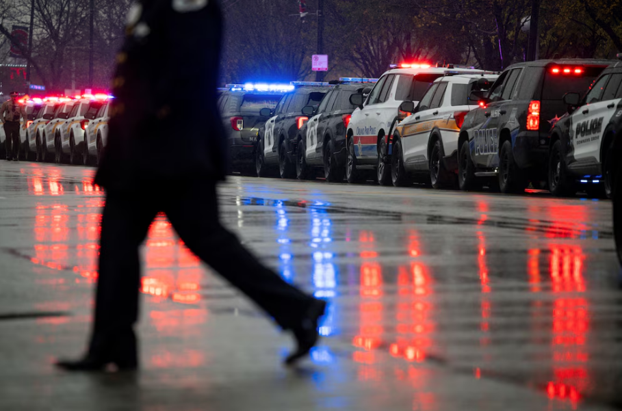 Estados Unidos: auto choca contra centro infantil de Illinois y mata a 4 personas