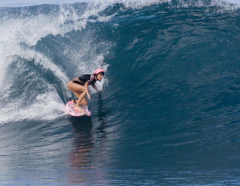 Lane Davey, pionera del surf femenino, falleció a los 55 años
