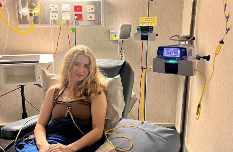 Murió la influencer Dominique McShain: luchaba contra un cáncer terminal