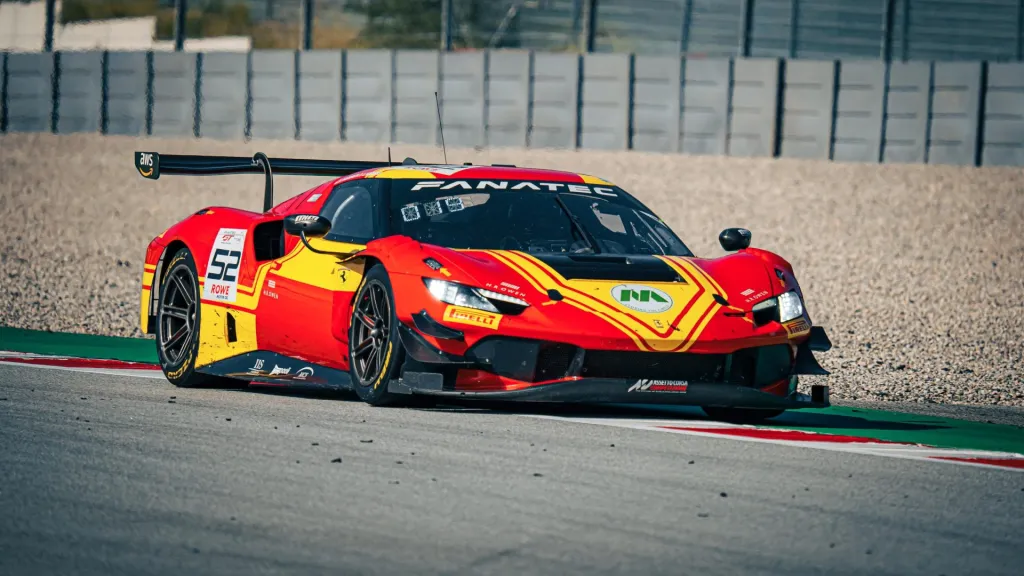 El piloto marplatense Marcos Siebert integra el equipo oficial AF Corse Ferrari