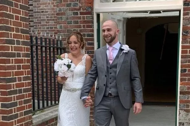 Turquía: británica de 28 años falleció durante sus vacaciones y al repatriar el cuerpo descubrieron que faltaba el corazón