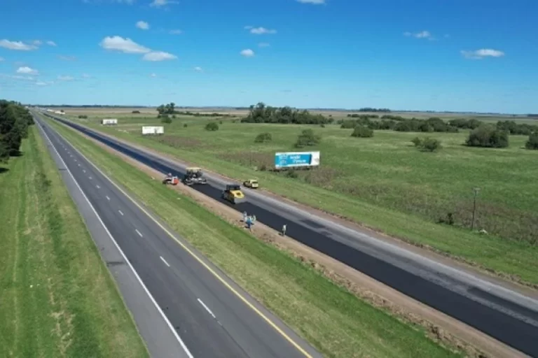 Autovía 2: comenzó la etapa final de las obras de repavimentación