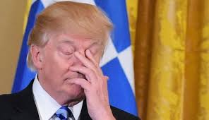 Un juez federal dictamina que un vuelo de deportación a Libia violaría una orden judicial