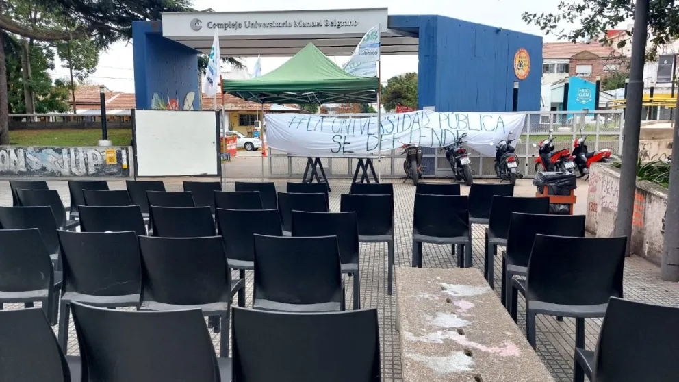Se acentúa la protesta universitaria por salarios: «Perdimos 40% de poder adquisitivo en un año y medio”