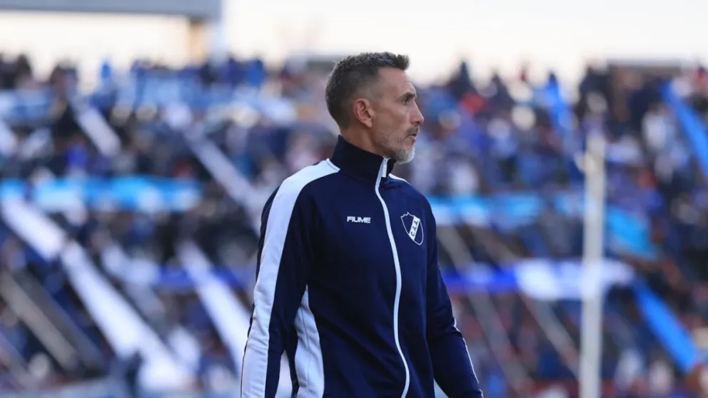 Tras la derrota, Pablo Quatrocchi dejó de ser el DT de Alvarado