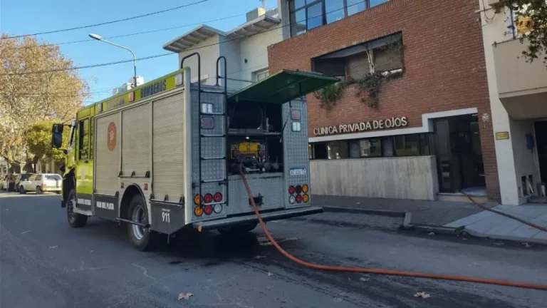 Se incendió una clínica de salud visual en el centro de Mar del Plata