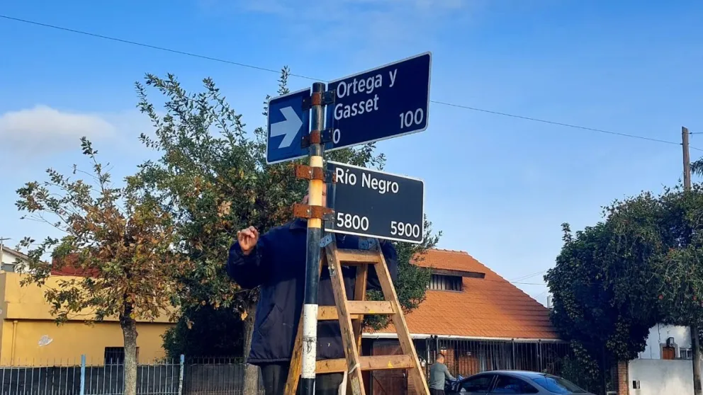 La calle Bronzini y su continuación como Ortega y Gasset tienen ahora único sentido de circulación