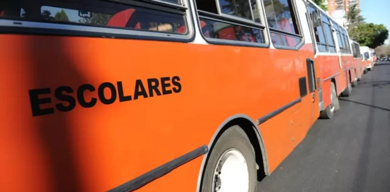 Tras los inconvenientes, refuerzan el financiamiento del transporte escolar