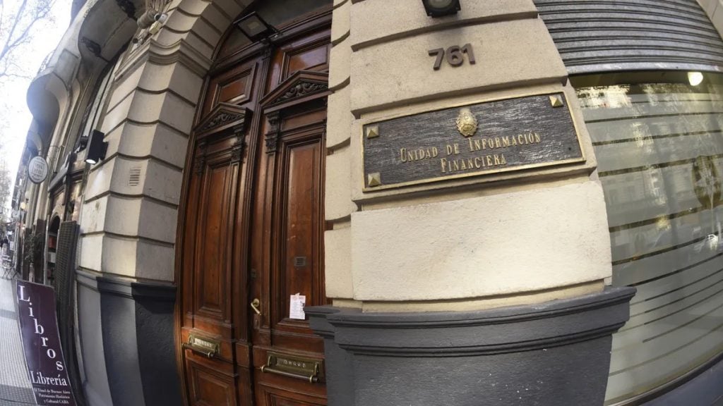 El Gobierno cedió a la Universidad Madres de Plaza de Mayo un inmueble en Villa Devoto